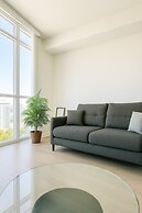 HostlyStays Luxury Suites