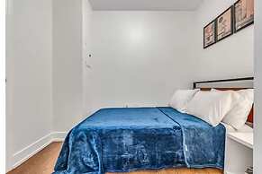 HostlyStays Luxury Suites