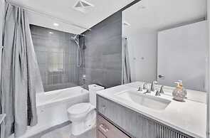 HostlyStays Luxury Suites
