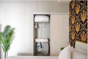 HostlyStays Luxury Suites