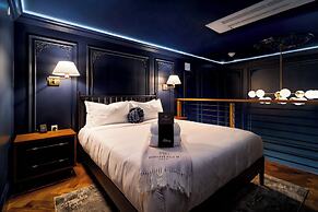 The Highliner Hotel