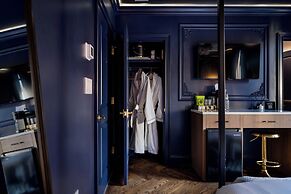 The Highliner Hotel