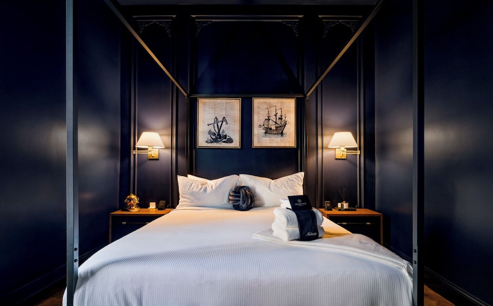 The Highliner Hotel