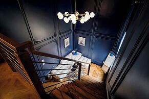 The Highliner Hotel