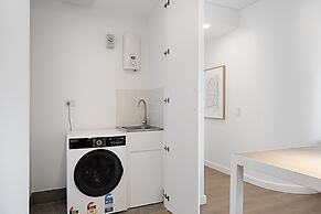 Spacious 2-bed Apartment in North Fremantle
