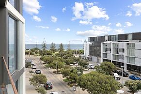 Spacious 2-bed Apartment in North Fremantle