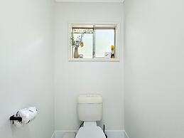 Pet-friendly 2-bed Beach House With Garden & BBQ