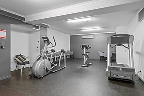 Central Bowen Hills Stay