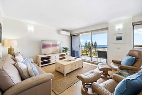 Oceanfront 3-bed Retreat With Pool-steps to Beach