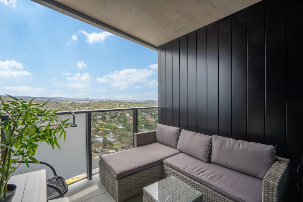 Modern 2-bed Apartment With Premium Amenities