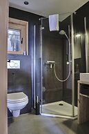 Beautiful Luxury Chalet Veyon With Incredible Views