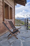 Beautiful Luxury Chalet Veyon With Incredible Views