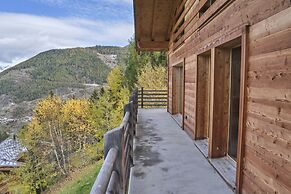 Beautiful Luxury Chalet Veyon With Incredible Views