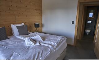Beautiful Luxury Chalet Veyon With Incredible Views