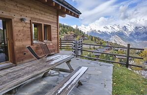 Beautiful Luxury Chalet Veyon With Incredible Views
