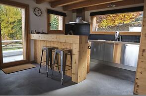 Beautiful Luxury Chalet Veyon With Incredible Views