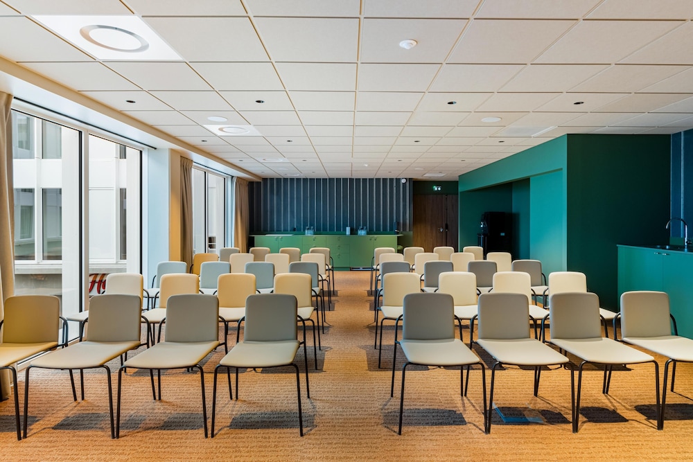Hampton by Hilton Bordeaux Merignac Airport
