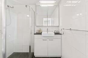 Kangaroo Point 2-bed Flat With Gym & Pool