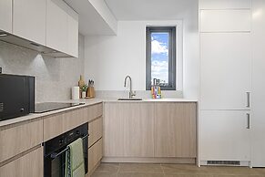 Bright 1-bedroom Escape With Private BBQ