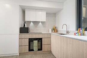 Bright 1-bedroom Escape With Private BBQ