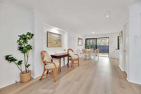 Homely 3-bed Townhouse With Pool & Gym Access