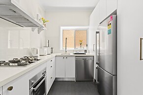 Comfy 2-bed Apartment With A/C Throughout