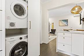 Comfy 2-bed Apartment With A/C Throughout