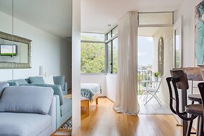 Bronte Beach Coastal Apartment With Ocean View