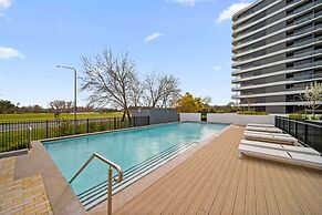 Pristine 2-bed Apartment With Pool and BBQ