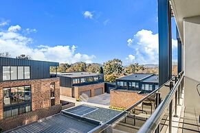 Spacious 1-bed Apartment With Gym, BBQ & Parking
