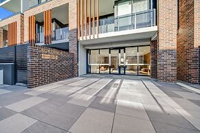 Spacious 1-bed Apartment With Gym, BBQ & Parking