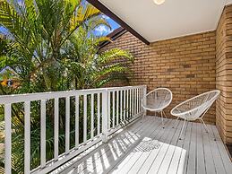 Relaxing Townhouse Steps From the Beach
