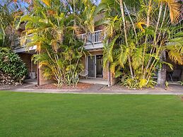 Relaxing Townhouse Steps From the Beach