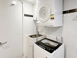 2-bed City Apartment With Gym