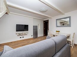 Casa Mirty