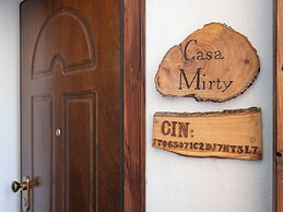 Casa Mirty