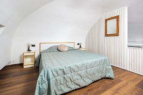 Casa Mirty