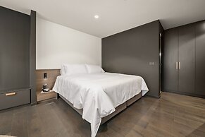 Cosy Braddon Studio With BBQ Area