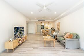 Best Location 2-bed With Gym, Pool 7-min From CBD