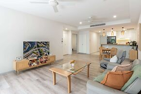 Best Location 2-bed With Gym, Pool 7-min From CBD