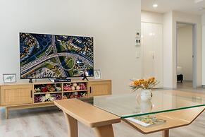 Best Location 2-bed With Gym, Pool 7-min From CBD