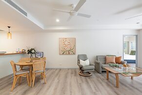 Best Location 2-bed With Gym, Pool 7-min From CBD