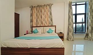 Hotel Decent Inn