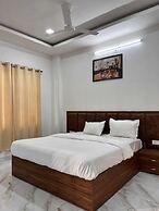 Hotel Raj Villas Palace