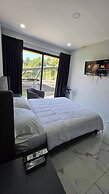 La Parada House 25