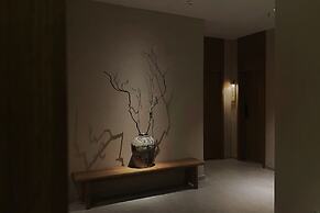 Shishe Spring Designer Homestay
