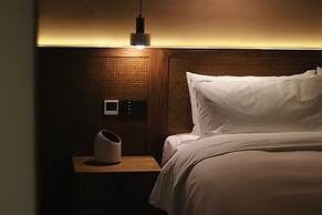 Shishe Spring Designer Homestay