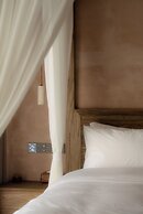 Shishe Spring Designer Homestay
