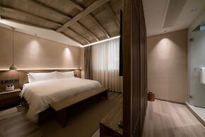 Shishe Spring Designer Homestay