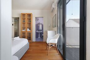 Delightful Family Flat with Terrace